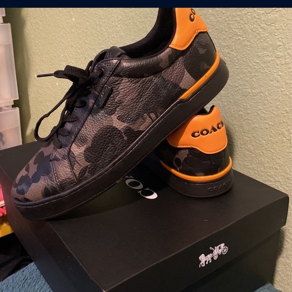 LWLN CMO PRNT LW TP CAMO PRINT. C7085 R54 10011275JAX US size 9 - Picture 2 of 2